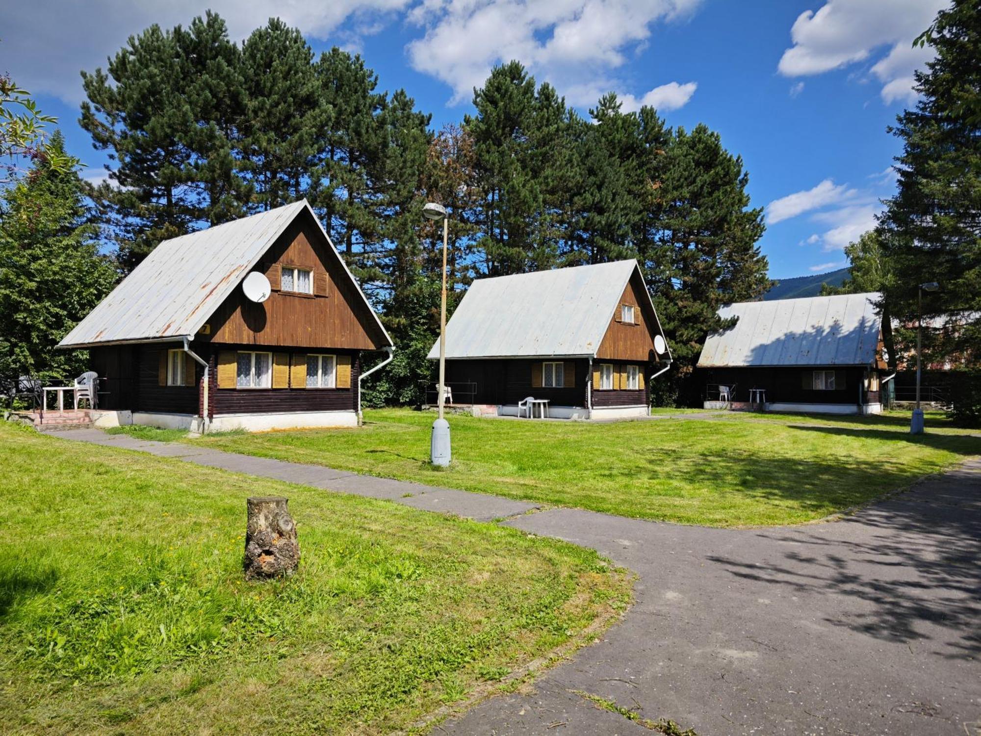 Vila Bungalovy Roznov Rožnov pod Radhoštěm Exteriér fotografie